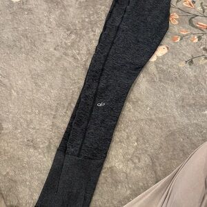 SUPER SOFT ALO DARK GREY HIWASTE LEGGINGS
